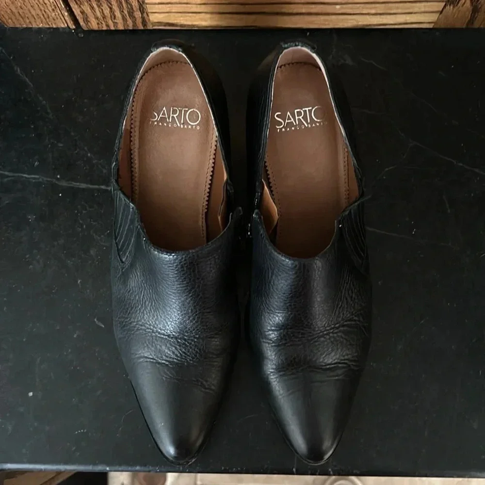 Franco Sarto | Camella Black Leather‎ Ankle Bootie Heeled Boots women’s size 8